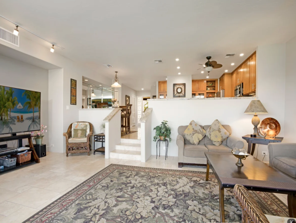 Luxurious 6-Bedroom Retreat in Kaanapali